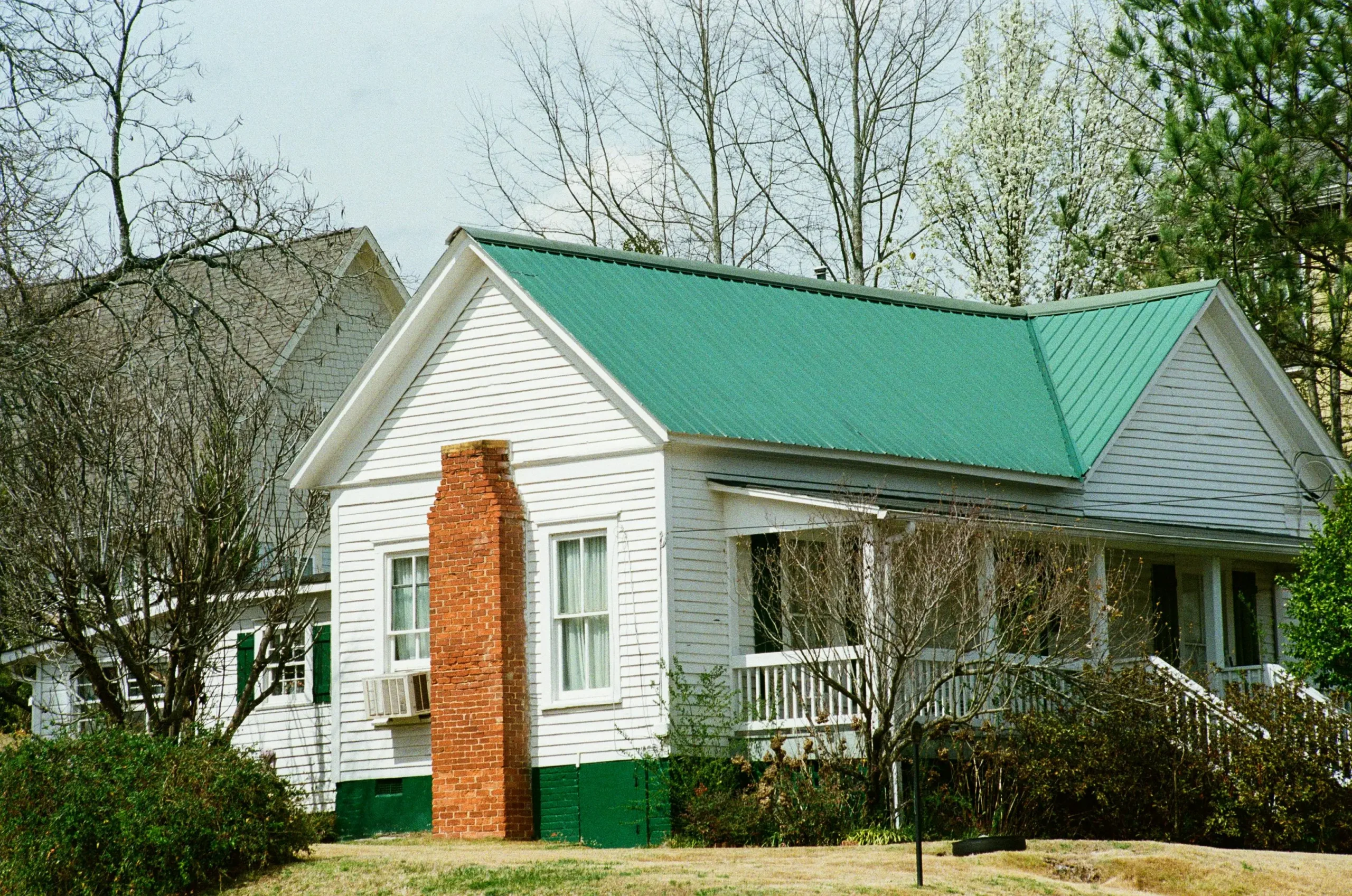 Metal roof cleaning and maintenance services in Meridian and Treasure Valley by Clean My Roofs